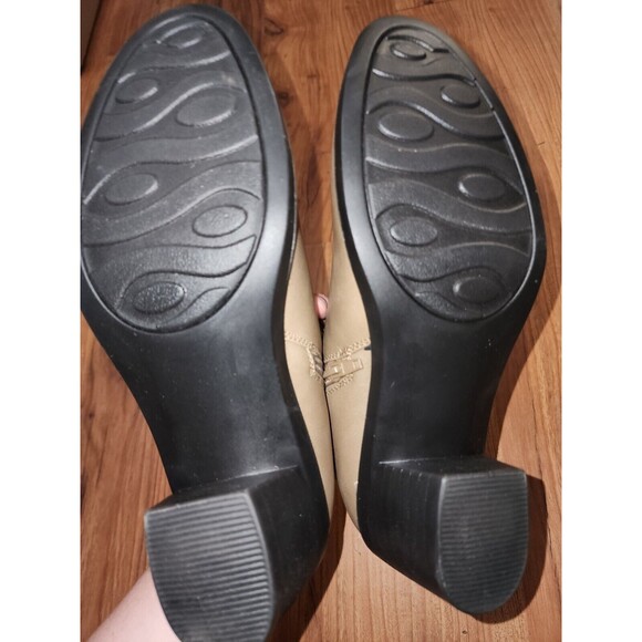 EASY STREET COMFORT WAVE ELLERY ZIPPER TAUPE TAN ANKLE BOOTIES BOOTS WOMENS 8.5M - Picture 5 of 8